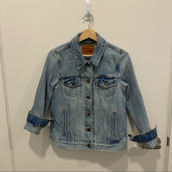 Levi’s jean jacket - Picture 3 of 8
